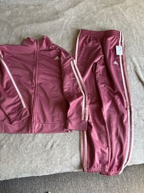 NWT Adidas girl set pink 2 pc set 10/12
